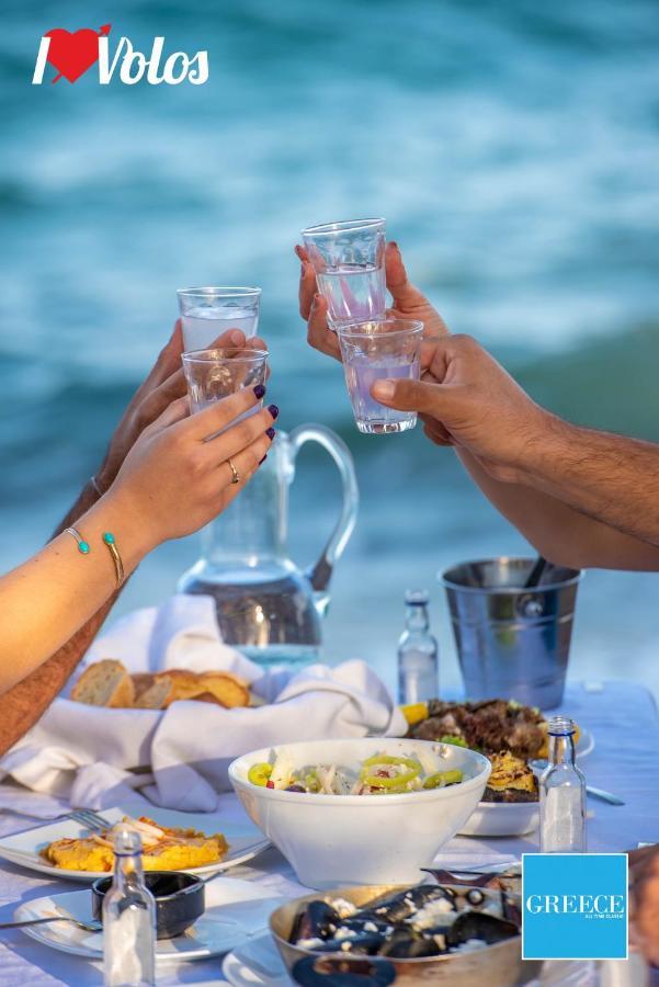 Στούντιο Στο Κέντρο Της Πόλης. Lägenhet Volos Exteriör bild